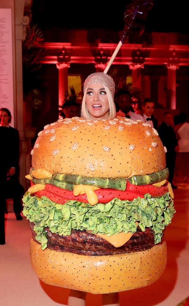 Katy Perry's Second 2019 Met Gala Look Is a... Hamburger - E! Online - AP
